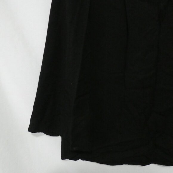 TORRID | 2 | Sleek Black Lightweight Sleeveless Top - Picture 6 of 12